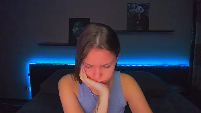 Snapshot of AlexaBarkley chatting on 02-19-26, 12:28 AlexaBarkley online show from 02-19-26, 12:28