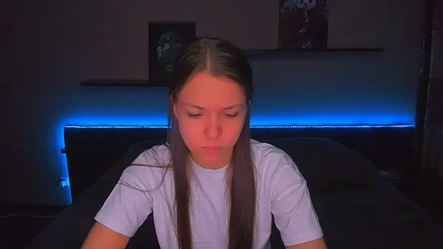 Snapshot of AlexaBarkley chatting on 02-24-26, 12:30 AlexaBarkley online show from 02-24-26, 12:30