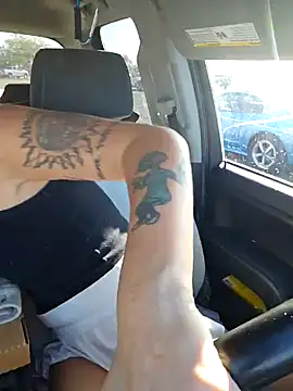 SheIsSomething online show from 12-20-24, 09:50