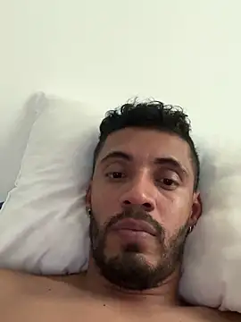 Snapshot of steven_smith05 chatting on 02-02-25, 06:10 steven smith05 online show from 02-02-25, 06:10