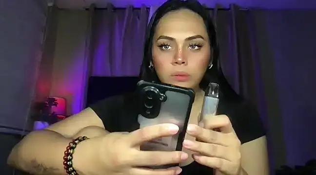  MissKhimberlyXxx  online show from 01-06-25, 08:14