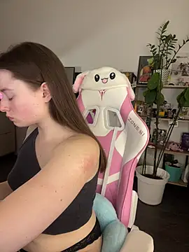 sweetest pie online show from 04-02-26, 06:38