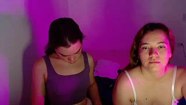 Snapshot of Gretten_wright chatting on 11-04-25, 08:30 Gretten wright online show from 11-04-25, 08:30