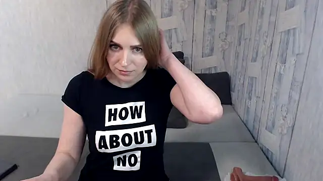 Snapshot of Pilly_green_ chatting on 01-12-25, 10:45 Pilly green online show from 01-12-25, 10:45