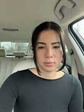 Snapshot of clairewntr chatting on 02-21-26, 10:27 clairewntr online show from 02-21-26, 10:27