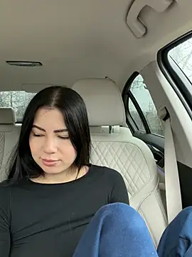 Snapshot of clairewntr chatting on 02-22-26, 11:09 clairewntr online show from 02-22-26, 11:09