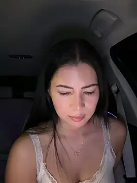 Snapshot of clairewntr chatting on 02-24-26, 09:35 clairewntr online show from 02-24-26, 09:35