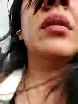 aisha latina online show from 12-11-24, 09:01