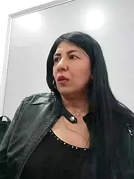 aisha latina online show from 01-23-25, 05:52