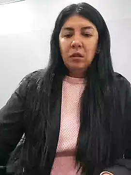 aisha latina online show from 02-03-25, 02:24