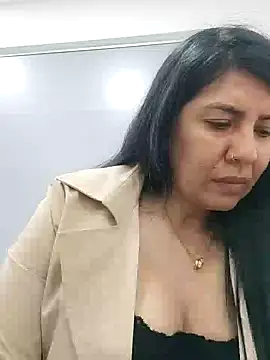 aisha latina online show from 02-24-25, 06:47