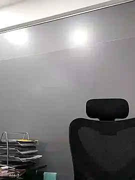 aisha latina online show from 02-25-25, 07:25