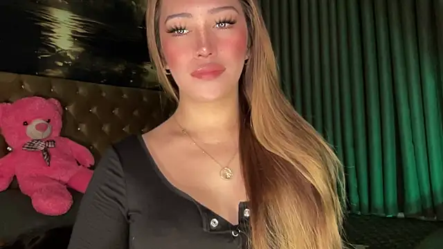 Snapshot of Jasmine_Elcock chatting on 12-03-24, 06:26 Jasmine Elcock online show from 12-03-24, 06:26