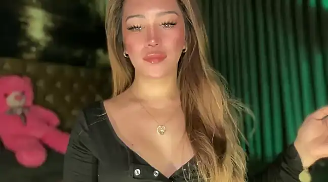 Snapshot of Jasmine_Elcock chatting on 12-03-24, 12:06 Jasmine Elcock online show from 12-03-24, 12:06