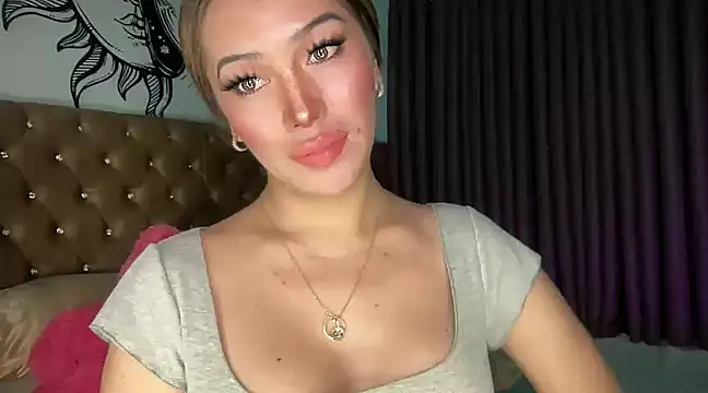 Snapshot of Jasmine_Elcock chatting on 12-19-24, 08:34 Jasmine Elcock online show from 12-19-24, 08:34