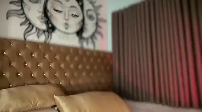 Snapshot of Jasmine_Elcock chatting on 01-03-25, 11:46 Jasmine Elcock online show from 01-03-25, 11:46