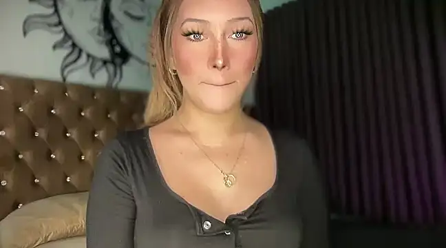 Snapshot of Jasmine_Elcock chatting on 01-15-25, 05:05 Jasmine Elcock online show from 01-15-25, 05:05