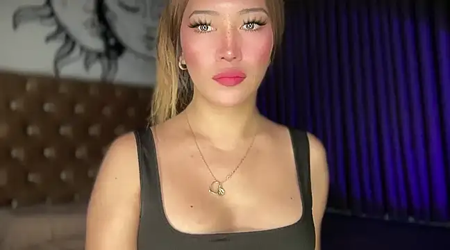 Snapshot of Jasmine_Elcock chatting on 01-22-25, 03:18 Jasmine Elcock online show from 01-22-25, 03:18