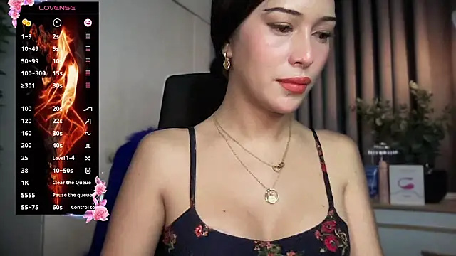 Snapshot of Jasmine_Elcock chatting on 07-01-26, 05:56 Jasmine Elcock online show from 07-01-26, 05:56