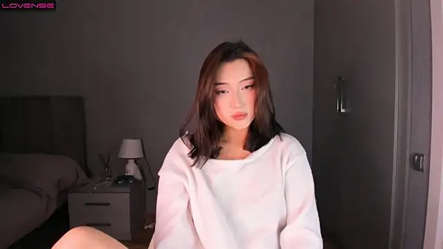 Snapshot of jin__ray chatting on 12-19-24, 12:45 jin ray online show from 12-19-24, 12:45