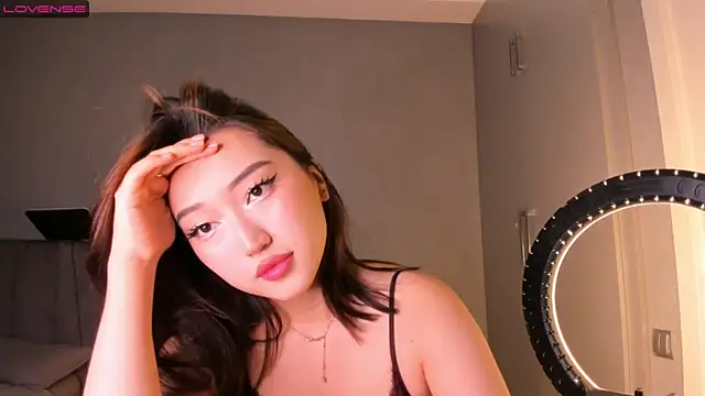 Snapshot of jin__ray chatting on 01-30-25, 02:04 jin ray online show from 01-30-25, 02:04