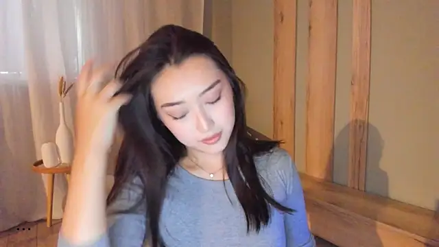 Snapshot of jin__ray chatting on 10-16-25, 11:44 jin ray online show from 10-16-25, 11:44