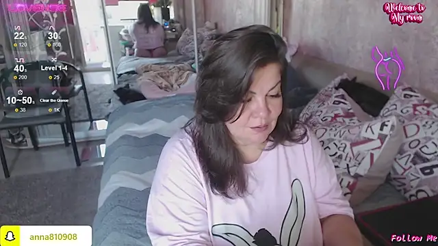 Snapshot of femme_fatale1 chatting on 09-23-25, 10:18 femme fatale1 online show from 09-23-25, 10:18