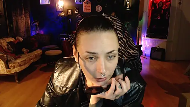 gothstripper online show from 10-30-25, 11:27