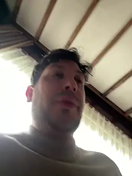 Snapshot of Taxidriver1988 chatting on 01-26-25, 12:33 Taxidriver1988 online show from 01-26-25, 12:33