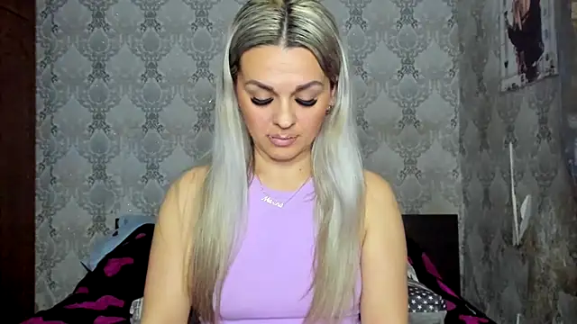 NicoletMoore online show from 03-03-25, 08:43