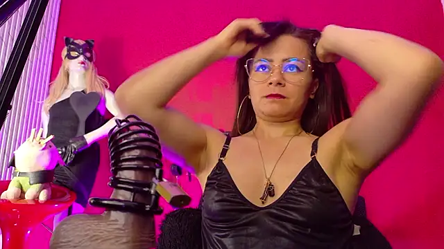 MistressSlut1 online show from 02-13-26, 11:17