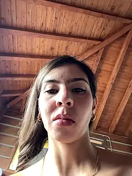 Snapshot of RouseColins chatting on 02-22-26, 04:05 RouseColins online show from 02-22-26, 04:05