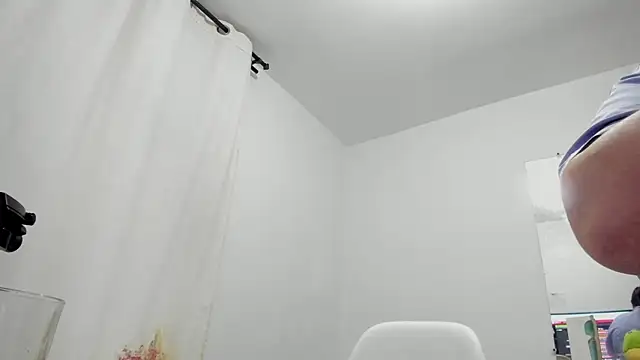 esmeraldamfc online show from 03-05-25, 12:38