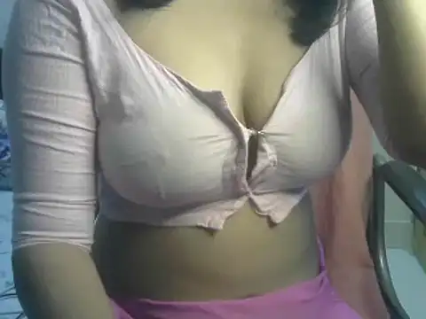 Snapshot of SiaraSiyA chatting on 12-27-24, 05:26 SiaraSiyA online show from 12-27-24, 05:26