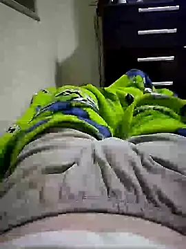 Snapshot of shiiank chatting on 04-24-26, 02:36 shiiank online show from 04-24-26, 02:36