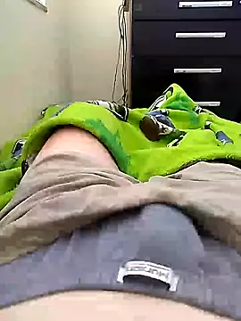 Snapshot of shiiank chatting on 04-26-26, 04:59 shiiank online show from 04-26-26, 04:59