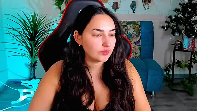 CeceliaJohnson online show from 12-18-25, 08:09