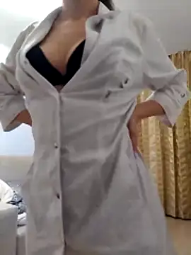 baby sweet girl  online show from 02-06-26, 10:13