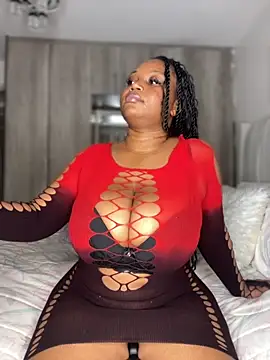 Snapshot of Hyra_Ari chatting on 11-29-25, 07:17 Hyra Ari online show from 11-29-25, 07:17