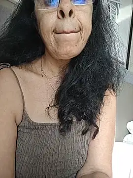 Susannemilf online show from 01-08-26, 04:26