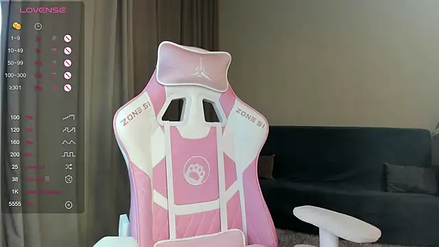 Snapshot of JenniferQueen11 chatting on 01-12-25, 03:36 JenniferQueen11 online show from 01-12-25, 03:36