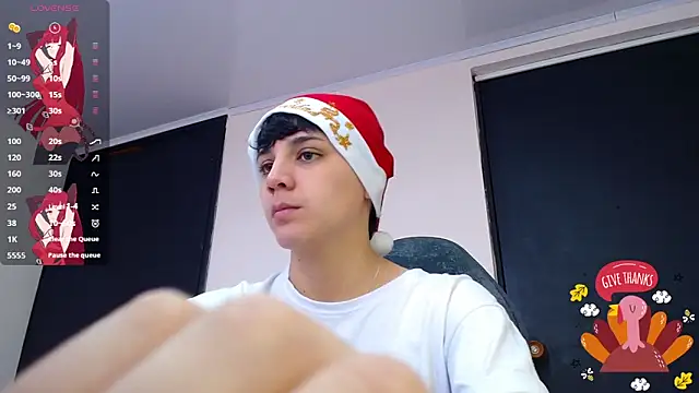 Snapshot of bad_giirl_ chatting on 12-06-24, 03:00 bad giirl online show from 12-06-24, 03:00