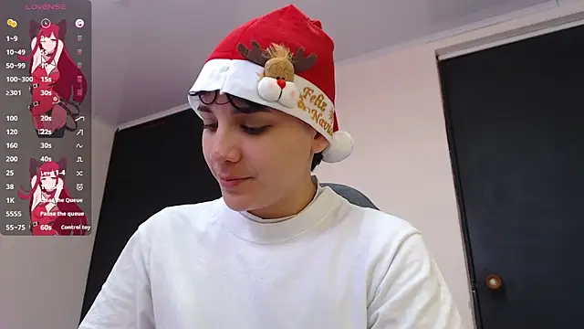 Snapshot of bad_giirl_ chatting on 12-24-24, 02:54 bad giirl online show from 12-24-24, 02:54