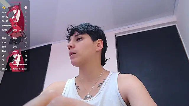 Snapshot of bad_giirl_ chatting on 01-25-25, 02:58 bad giirl online show from 01-25-25, 02:58