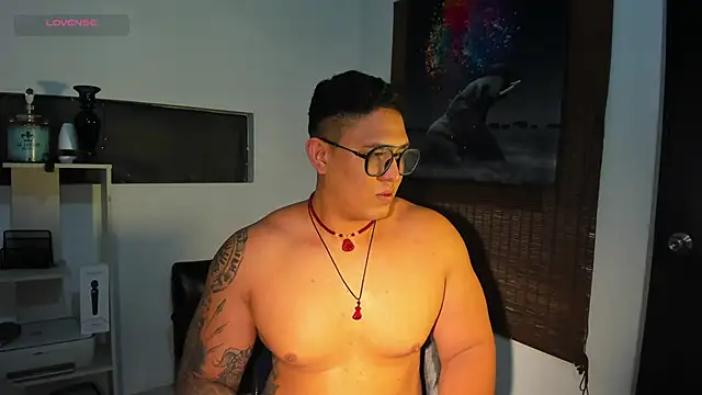 Colton Massif online show from 01-10-25, 10:39