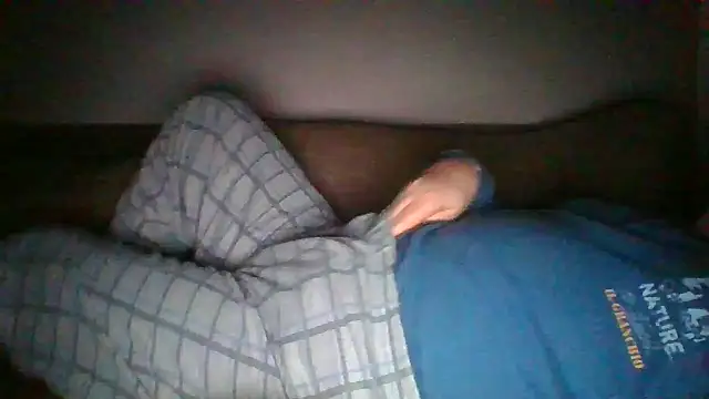 Snapshot of Anderrust chatting on 02-16-25, 01:14 Anderrust online show from 02-16-25, 01:14