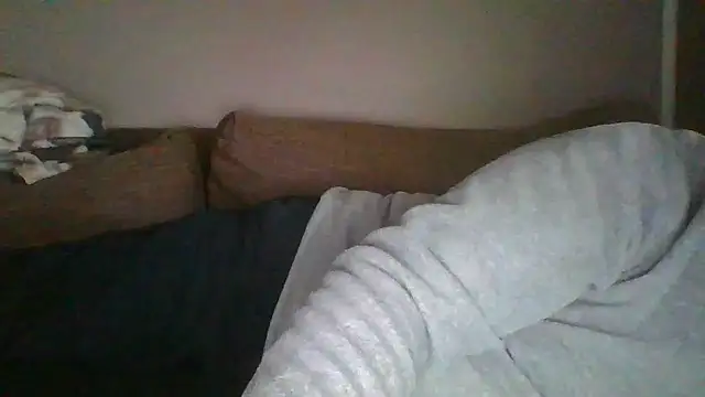 Snapshot of Anderrust chatting on 02-22-25, 08:18 Anderrust online show from 02-22-25, 08:18