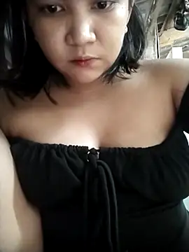 milkytitsmom4u online show from 10-01-25, 12:27