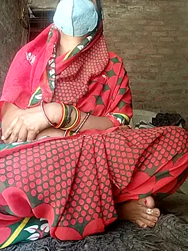 Snapshot of Lattika-Bhabhi chatting on 11-10-25, 08:02 Lattika-Bhabhi online show from 11-10-25, 08:02