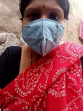 Snapshot of Lattika-Bhabhi chatting on 02-27-26, 11:54 Lattika-Bhabhi online show from 02-27-26, 11:54